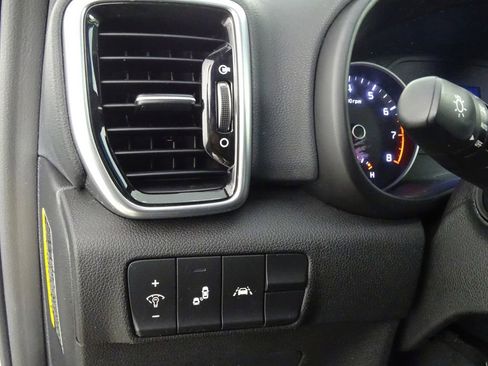 Used 2021 Kia Sportage S w/ S FWD Premium Package image 19