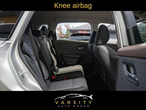 Used 2022 Nissan Rogue SV image 25