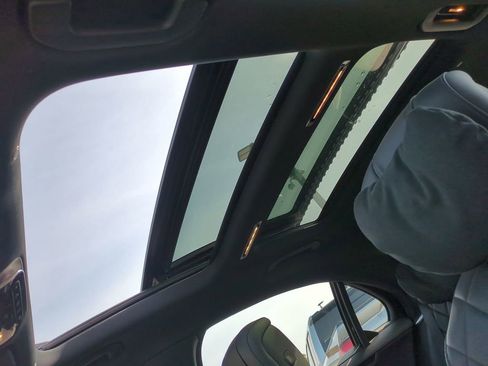 Used 2023 Mercedes-Benz S 580 4MATIC Sedan w/ AMG Line image 19