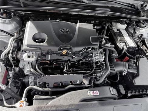 Used 2024 Toyota Camry SE image 21