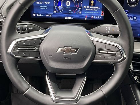 Certified 2025 Chevrolet Traverse LT w/ Midnight/Sport Edition AWD/4WD image 16