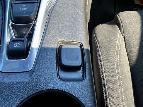 Used 2018 Chevrolet Camaro LT image 30