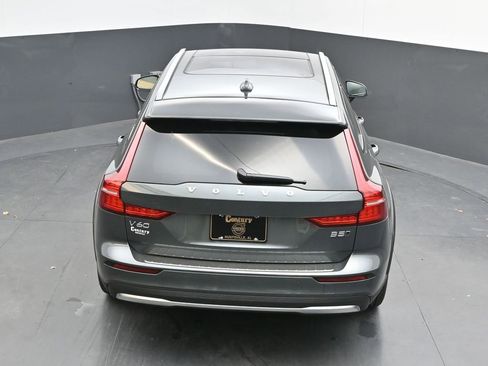 New 2026 Volvo V60 B5 Cross Country Ultra w/ Protection Package Premier AWD/4WD image 25