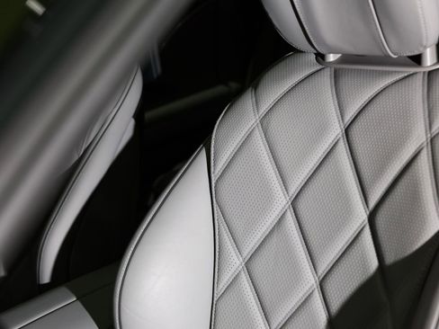 Used 2024 Mercedes-Benz Maybach S 680 4MATIC image 46