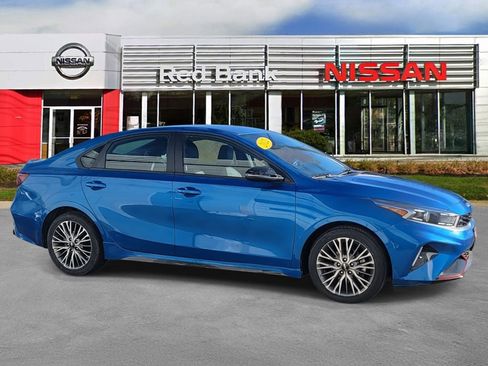 Used 2022 Kia Forte GT-Line image 2