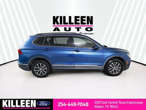 Used 2020 Volkswagen Tiguan SE w/ Panoramic Sunroof Package FWD image 10