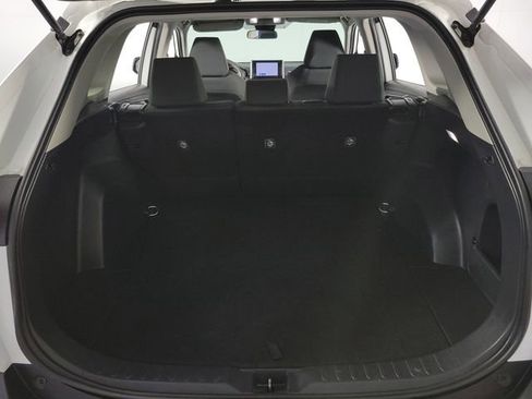 Used 2024 Toyota RAV4 LE AWD/4WD image 26