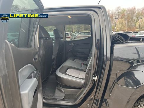 Used 2016 Chevrolet Colorado Z71 w/ Z71 Midnight Edition image 27