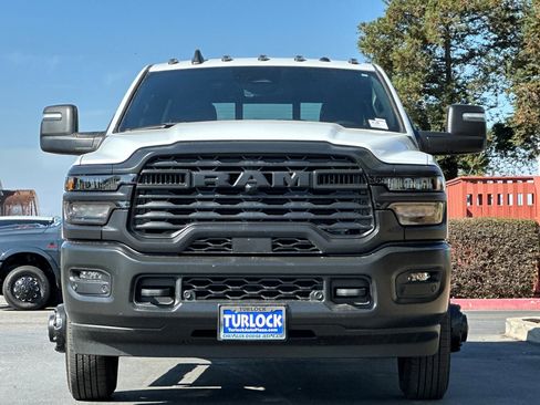 New 2026 RAM 3500 Tradesman image 9