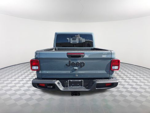 New 2025 Jeep Gladiator Sport w/ Premium Package image 4