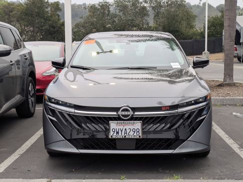 Certified 2026 Nissan Sentra SR w/ SR Premium Package image 2