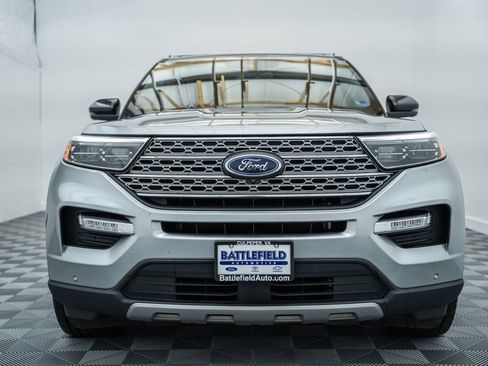 Certified 2021 Ford Explorer Limited w/ Equipment Group 301A AWD/4WD image 2