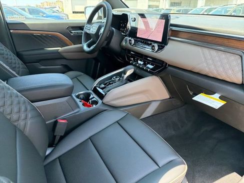 New 2026 GMC Canyon Denali AWD/4WD image 21