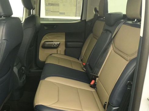 New 2026 Ford Maverick Lariat w/ 4K Tow Package image 11