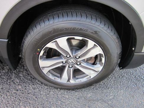 Used 2017 Honda CR-V LX image 13