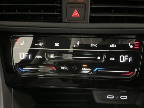 New 2026 Volkswagen Jetta SE image 13