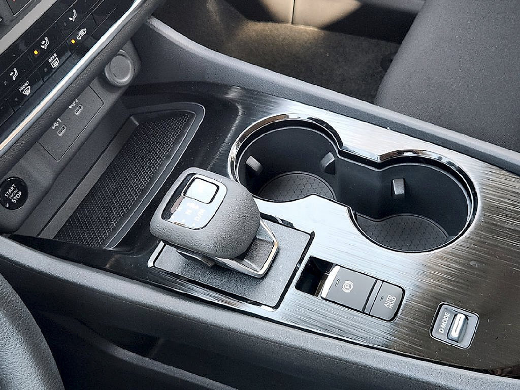 New 2027 Nissan Rogue S FWD image 18