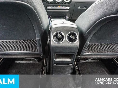 Used 2025 Mercedes-Benz GLA 250 image 30