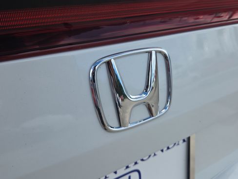 Used 2024 Honda Civic EX-L image 36
