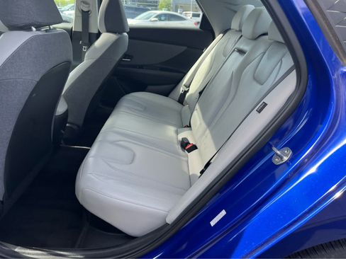 Certified 2024 Hyundai Elantra Limited FWD image 27