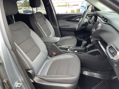 Used 2023 Chevrolet TrailBlazer LT image 28