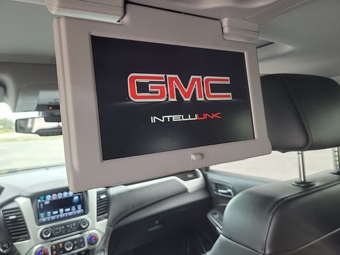 Used 2020 GMC Yukon SLT w/ Open Road Package image 43