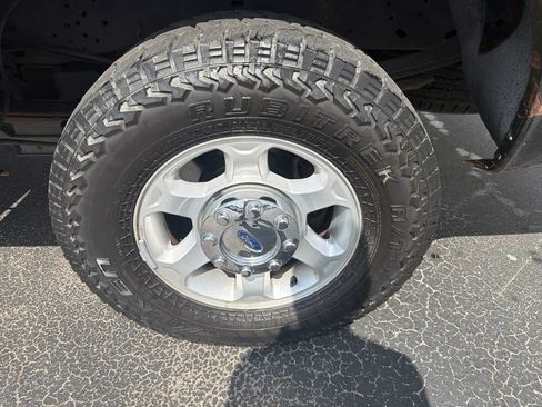 Used 2015 Ford F250 XLT AWD/4WD image 10