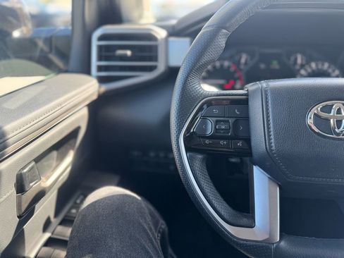 Used 2023 Toyota Tundra Limited image 9