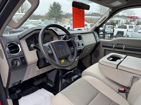 Used 2008 Ford F250 XLT image 9