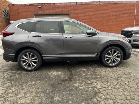 Used 2020 Honda CR-V Touring image 8