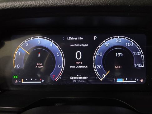 Used 2023 Jeep Grand Cherokee Laredo image 19