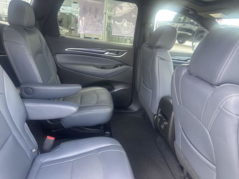 Used 2023 Buick Enclave Essence w/ Experience Buick Package AWD/4WD image 29