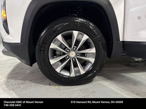 New 2026 Chevrolet Equinox LT image 34