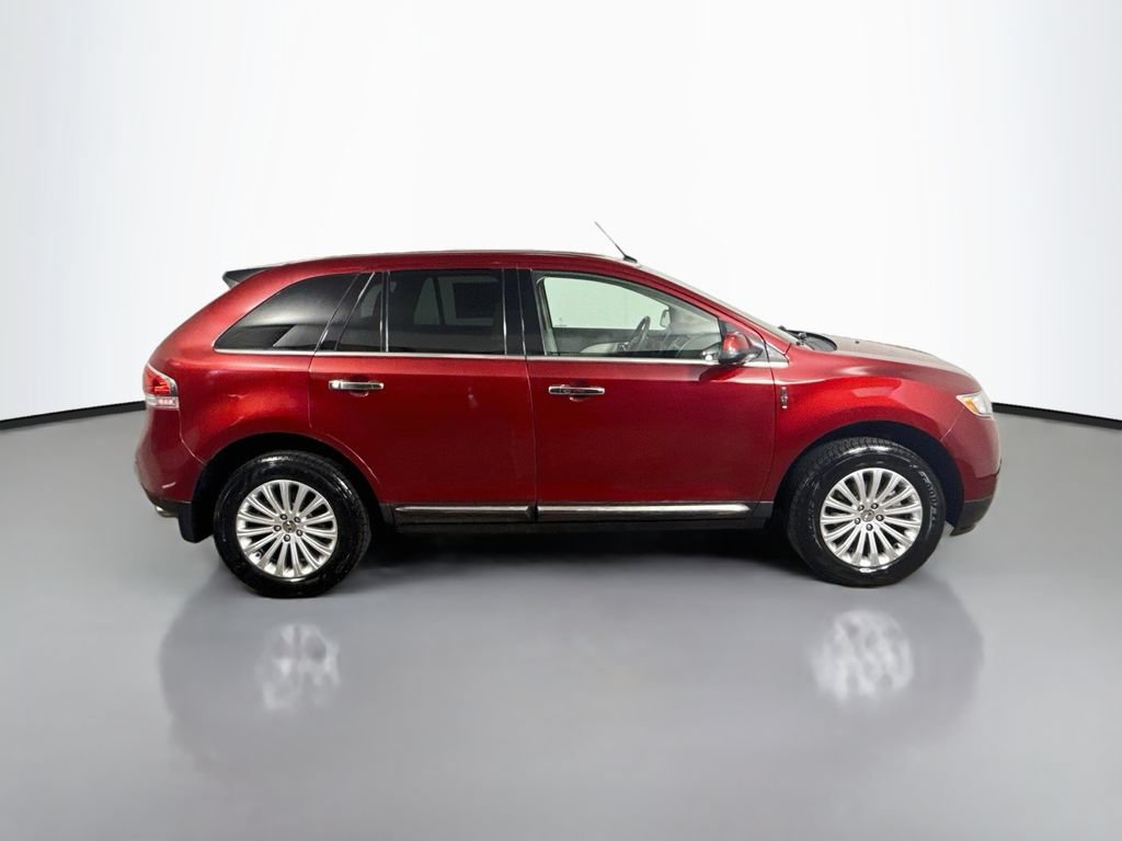 Used 2014 Lincoln MKX AWD image 8