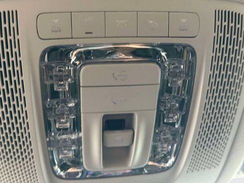 Certified 2024 Mercedes-Benz GLE 350 4MATIC image 33