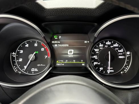 Used 2018 Alfa Romeo Stelvio Ti image 20