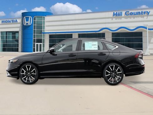 New 2026 Honda Accord Touring image 2