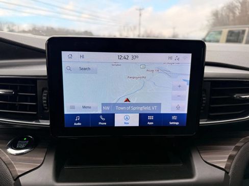 Used 2020 Ford Explorer Limited image 16