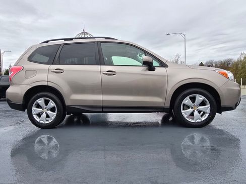 Used 2015 Subaru Forester 2.5i Premium w/ All-Weather Package AWD/4WD image 2