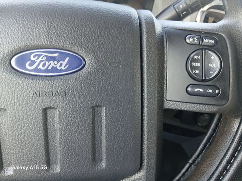 Used 2015 Ford F250 XLT w/ XLT Interior Package AWD/4WD image 20