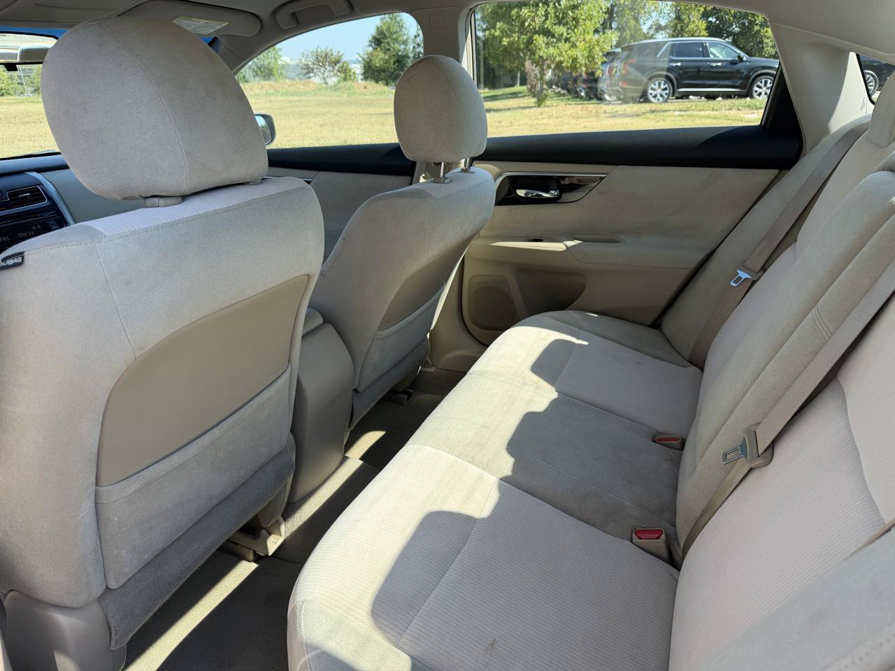 Used 2013 Nissan Altima 2.5 S FWD image 13