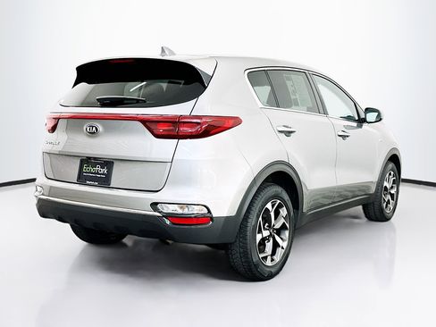Used 2020 Kia Sportage LX image 9
