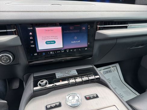 Used 2025 Lincoln Navigator Reserve w/ Jet Appearance Package image 23