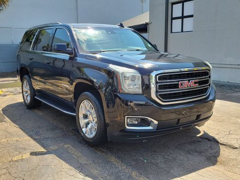 Used 2019 GMC Yukon SLT w/ Open Road Package RWD image 3