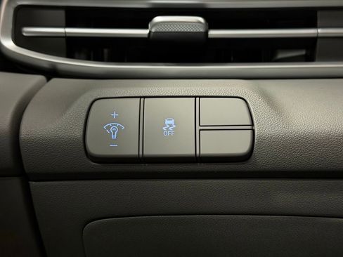 Certified 2026 Hyundai Elantra Sport image 15