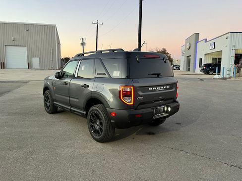 New 2025 Ford Bronco Sport Badlands w/ Badlands Tech Package AWD/4WD image 3