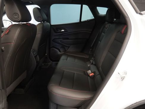New 2026 Chevrolet Trax RS w/ Sunroof Package FWD image 25
