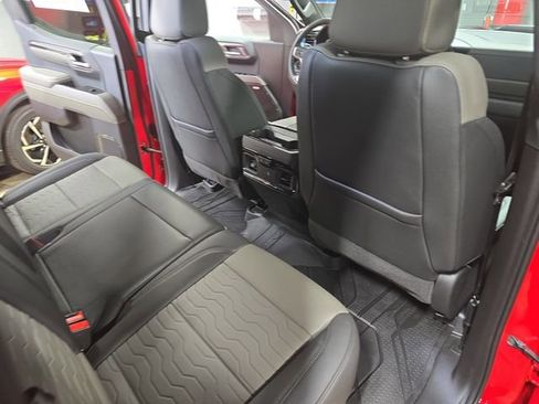 New 2026 Chevrolet Silverado 1500 ZR2 AWD/4WD image 12