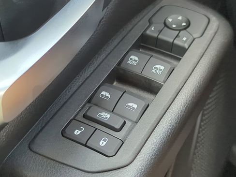New 2026 RAM 1500 Express AWD/4WD image 20