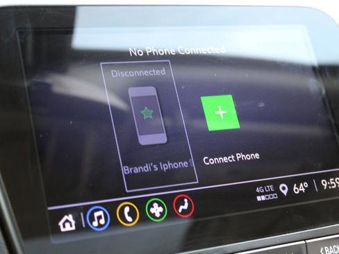 Used 2022 Chevrolet Malibu LT image 28